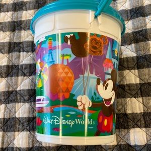 NWOT Walt Disney World exclusive popcorn bucket